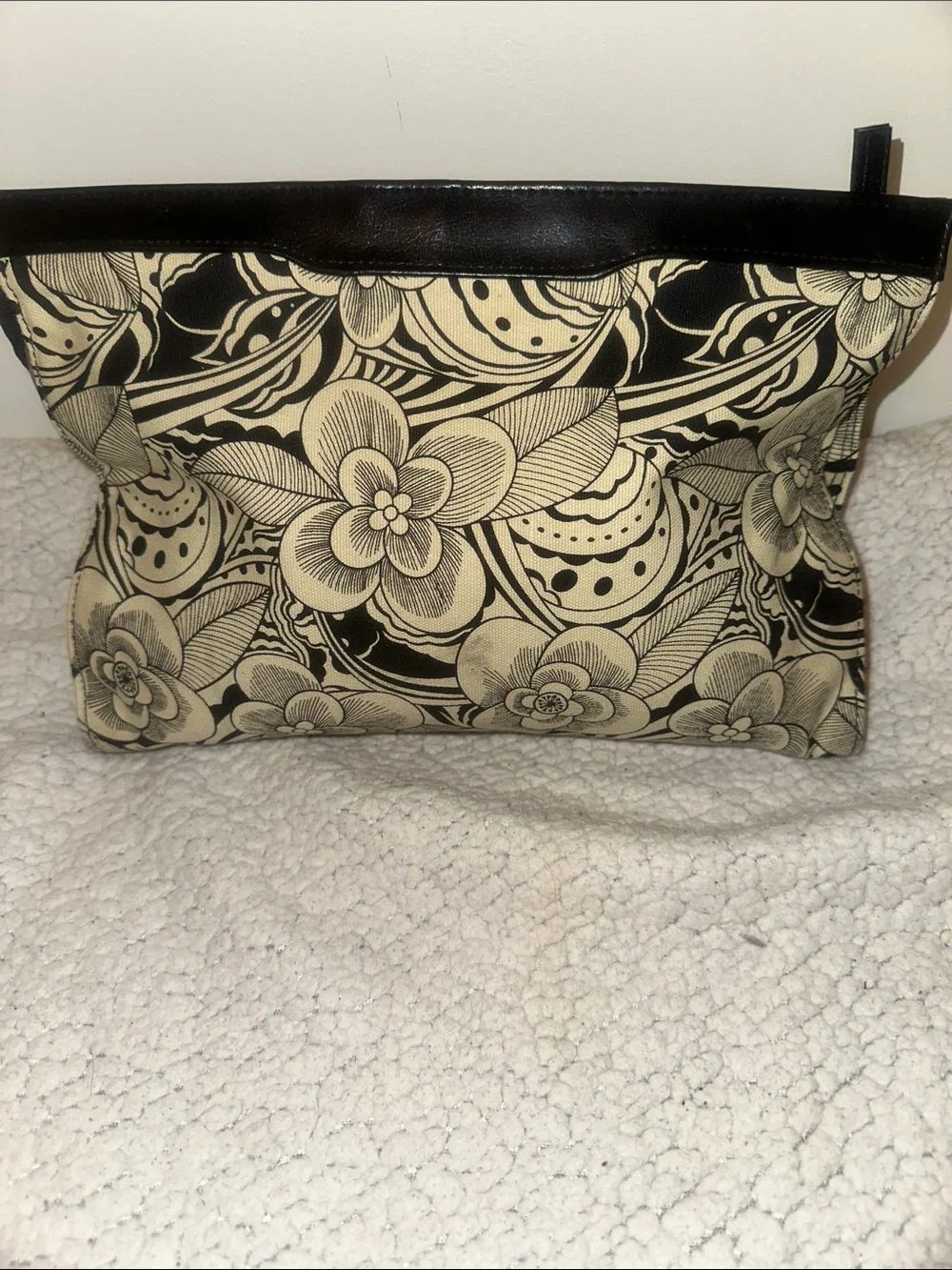 Reaction Kenneth Cole Floral Canvas Toiletry Bag